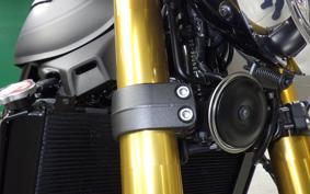 KAWASAKI Z900RS SE 2025 ZR900K