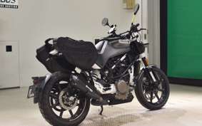 HUSQVARNA SVARTPILEN 250