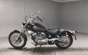 YAMAHA VIRAGO 250 3DM