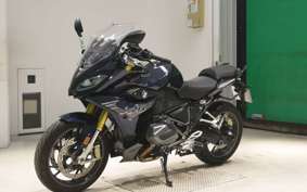 BMW R1250RS 2021