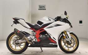 HONDA CBR250RR A MC51