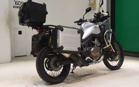 HONDA CRF1000L AFRICA TWIN 2018 SD04