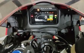 HONDA CBR600RR PC40