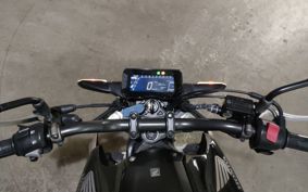 HONDA CB250R MC52