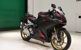 HONDA CBR250RR A MC51