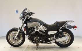 YAMAHA VMAX 2018