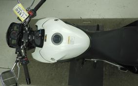 SUZUKI GSR 400 A 2013 GK7EA