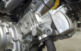 HONDA VTR 250 2023 MC33