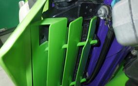 KAWASAKI KDX220SR DX220B