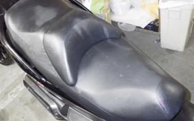 SUZUKI SKYWAVE 250 (Burgman 250) S