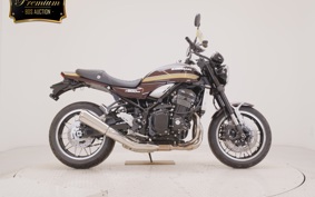 KAWASAKI Z900RS 2025 ZR900K