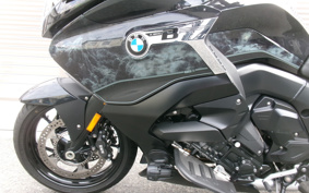 BMW K1600GA Midnight 2022 0F61