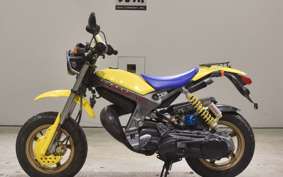 SUZUKI TR110 STREET MAGIC CF12A