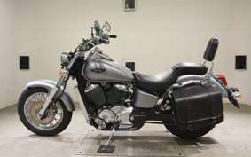 HONDA SHADOW 400 1999 NC34