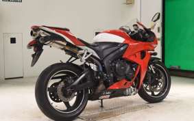 HONDA CBR600RR GEN 3 2007 PC40