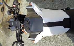 KTM 890 DUKE R 2022 TU940