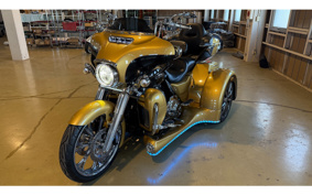 HARLEY FLHTCU TRIKE 2017 MAD