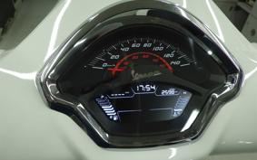 VESPA GTS150 2002