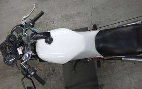 YAMAHA RZ250R 2000 29L