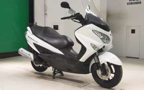 SUZUKI SKYWAVE 200 (Burgman 200) CH41A