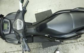 YAMAHA N-MAX 2001 SEG6J