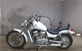 SUZUKI INTRUDER 750 VR51A