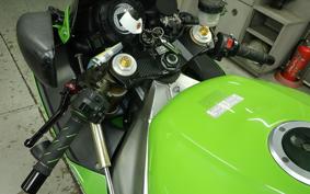 KAWASAKI NINJA ZX-6R R 2003