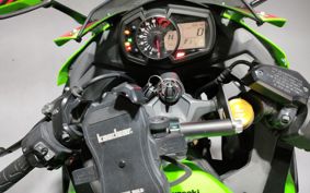 KAWASAKI  NINJA ZX-25R SE ZX250E