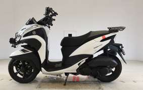 YAMAHA TRICITY 125 SEK1J