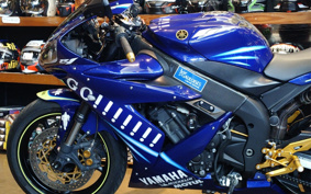 YAMAHA YZF-R1 2005 RN13