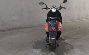 YAMAHA E- VINO  SY11J