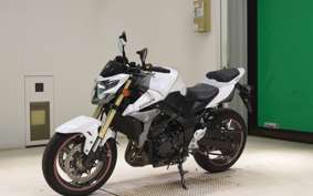 SUZUKI GSR750 2015
