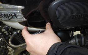 OTHER +トアイアンフ BONNEVILLE T100 2010