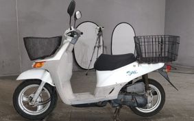 HONDA TOPIC AF38