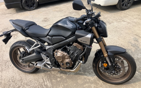 HONDA CB650R 2024 RH17