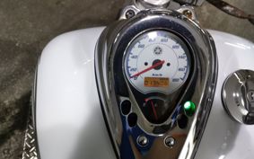 YAMAHA DRAGSTAR 400 2001 VH01J