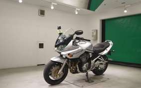 SUZUKI BANDIT 1200 S 2003 GV77A