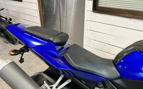 YAMAHA YZF-R1 2003 RN09