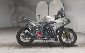 YAMAHA YZF-R25 RG10J