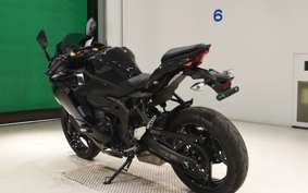 KAWASAKI ZX-25R ZX250E