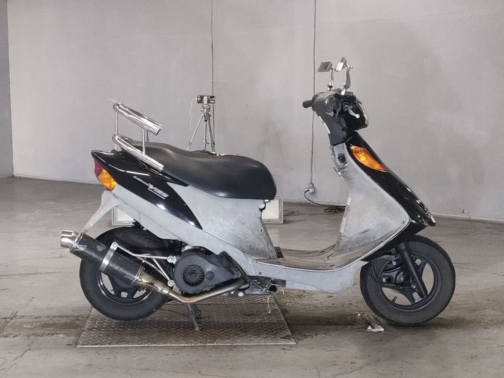 Фото Suzuki ADDRESS V125 с японского аукциона