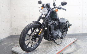 HARLEY XL883N 2018 LE2