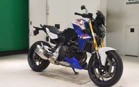 BMW F900R 2024