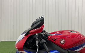 HONDA CBR1000RR-R FB SP 2024 SC82