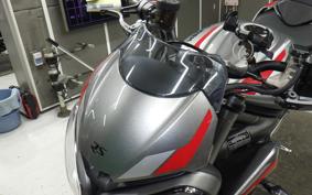 TRIUMPH STREET TRIPLE RS 2021