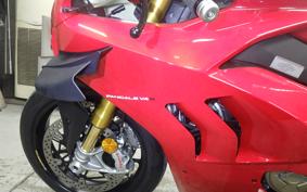 DUCATI DUCATI パニガーレV4S 2022