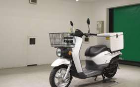 HONDA ﾍﾞﾝﾘｨ50-2 2013 AA05