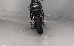 HONDA CBR650R E-Clutch 2025 RH17