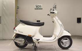 VESPA VX125
