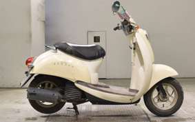 HONDA CREA SCOOPY I AF55